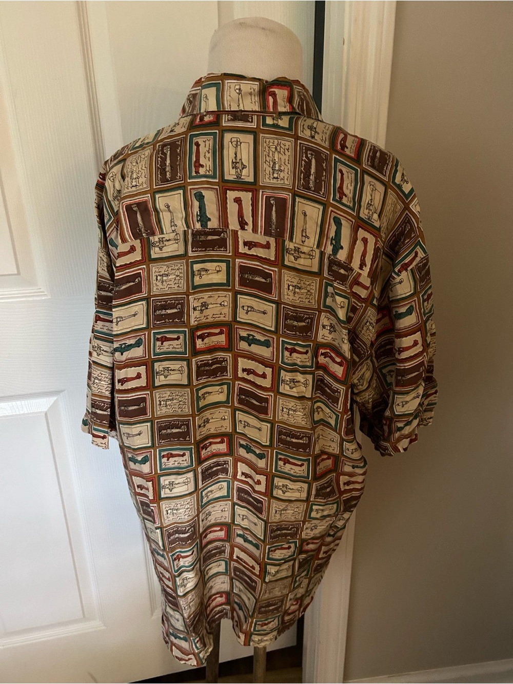 vintage 100% silk Mens airplane Button-Up Shirt lord & taylor aviator whimsical - Picture 3 of 7